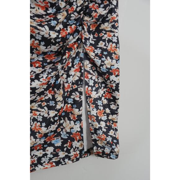 Black and Floral Ruched Skirt with Side Slit Size Large - Picture 3 of 5